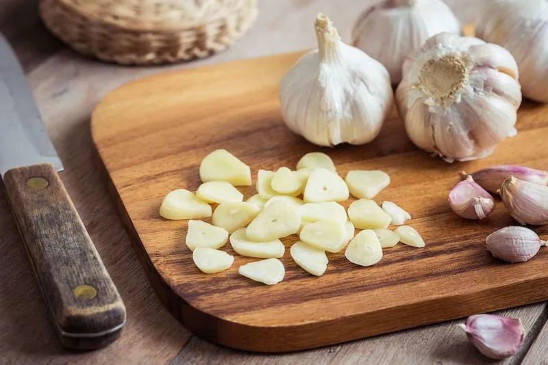 قیمت خرید سیر سفید گلخانه ای + تست کیفیت