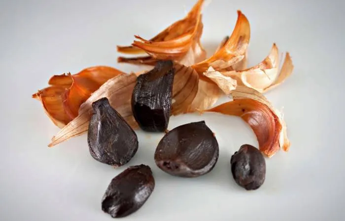 بهترین سیر سیاه غنچه + قیمت خرید عالی